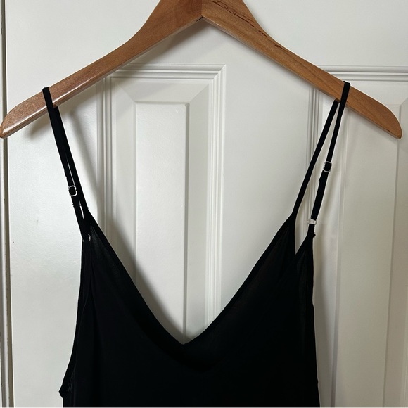 Elan V-Back Cover-Up Maxi Dress in black, size L - Picture 3 of 6